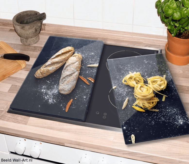 Werkblad ruimte tips: afdekplaat en snijplank voor inductiekookplaat: Bread and Pasta - Wall-Art.nl