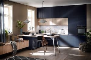 Keukenstijl: duurzame keuken - Häcker keuken met bar AV 1097 eiken blauw