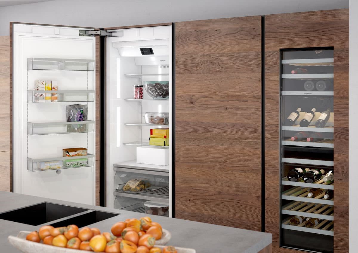 Keuken schoonmaken tips: koelkast schoonmaken - Siemens inbouw koelkast & wijnklimaatkast
