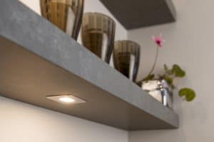 Verlichting keuken zonder bovenkasten: plank onderbouw LED verlichting dimbaar – Lavanto dimbare ledspots