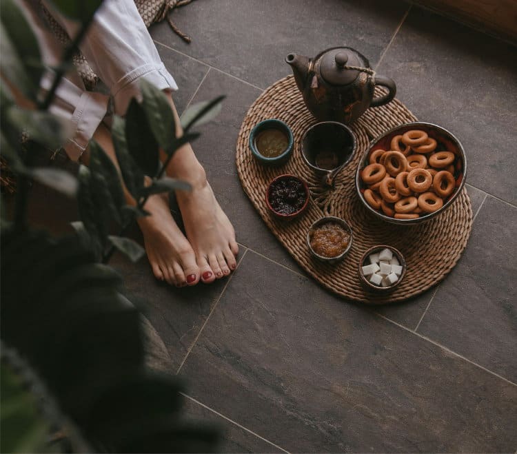 Vloerverwarming onder keukenvloer keramische tegels - Yaroslav Shuraev, Pexels